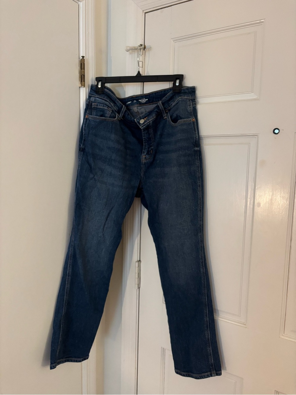 Old Navy Women's Straight-Leg Dark Blue Jeans
